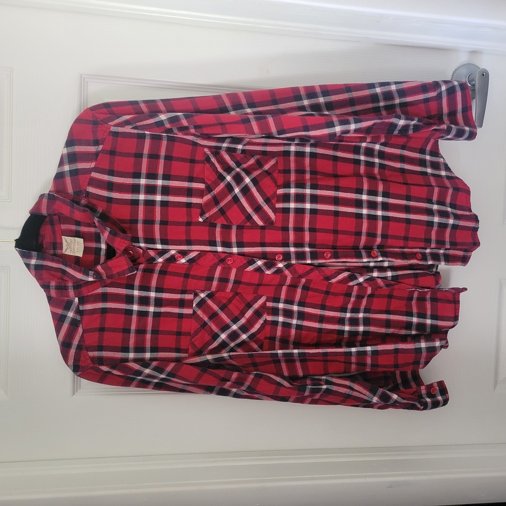 Faded Glory Red and Black Casual Button Down Shirt
